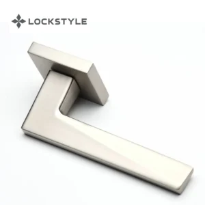 444008948 ruchki dvernye lockstyle